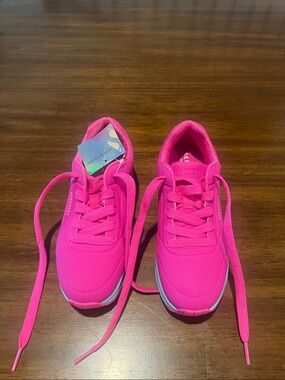 Skechers Bright Pink Platform Lace-Up Sneakers